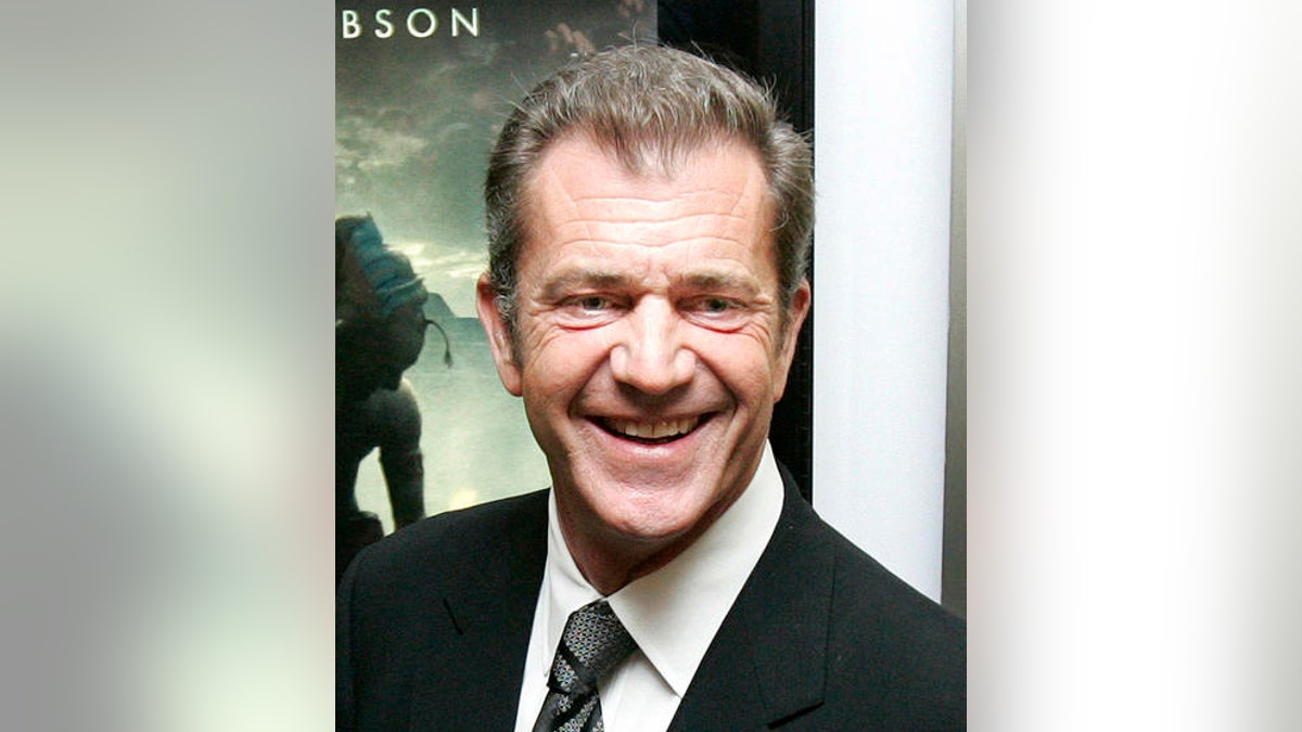 5311a86e-People Mel Gibson