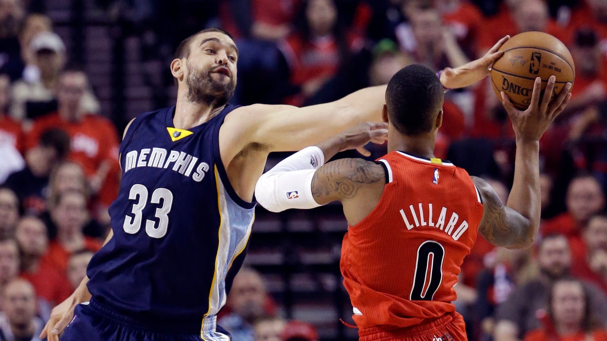 5ebb2749-Grizzlies Trail Blazers Basketball