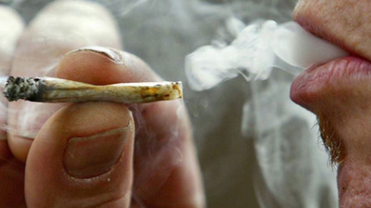 Secondhand marijuana smoke: What are the risks to your health?
