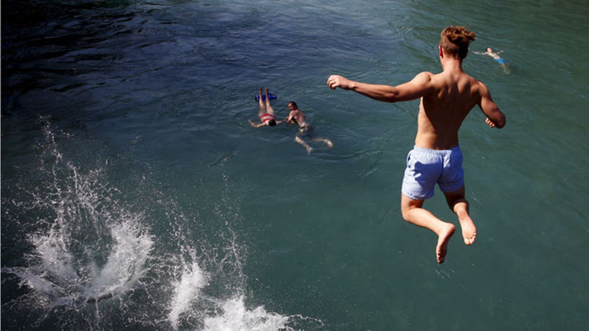 Negara terbaik untuk tinggal jika Anda berusia di atas 60 tahun