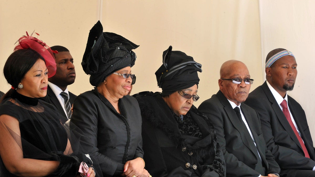 cb5ff14a-South Africa Mandela Mourning