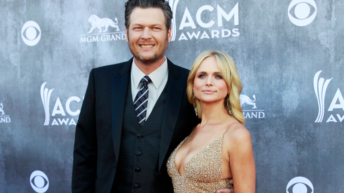 Musicians Blake Shelton and Miranda Lambert arrive at the 49th Annual Academy of Country Music Awards in Las Vegas, Nevada April 6, 2014.