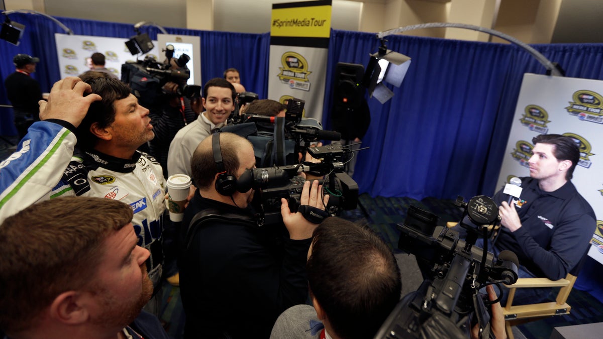 c32a8b00-NASCAR Media Tour Auto Racing