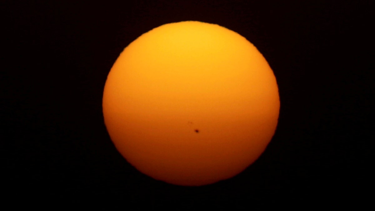 80d13309-Sun