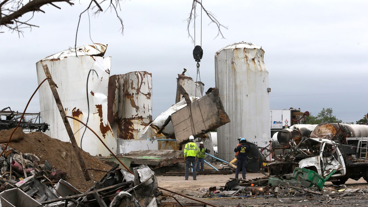 26a73467-Plant Explosion Texas