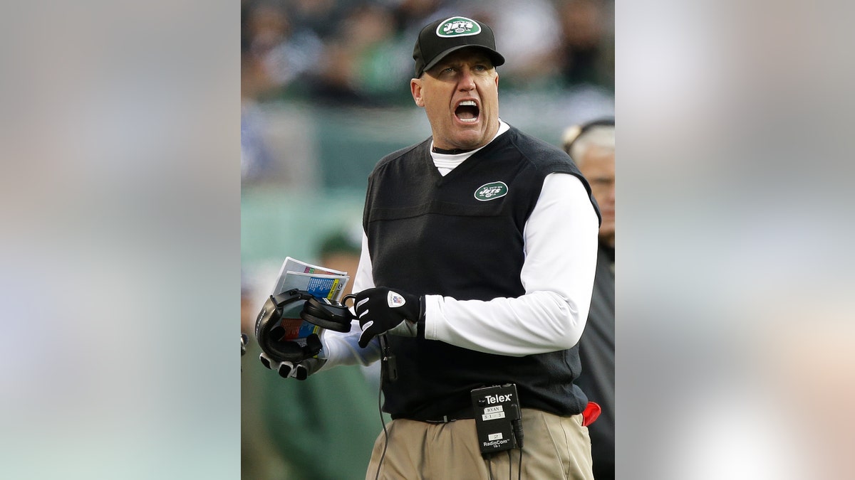 433c5afc-Chargers Jets Football