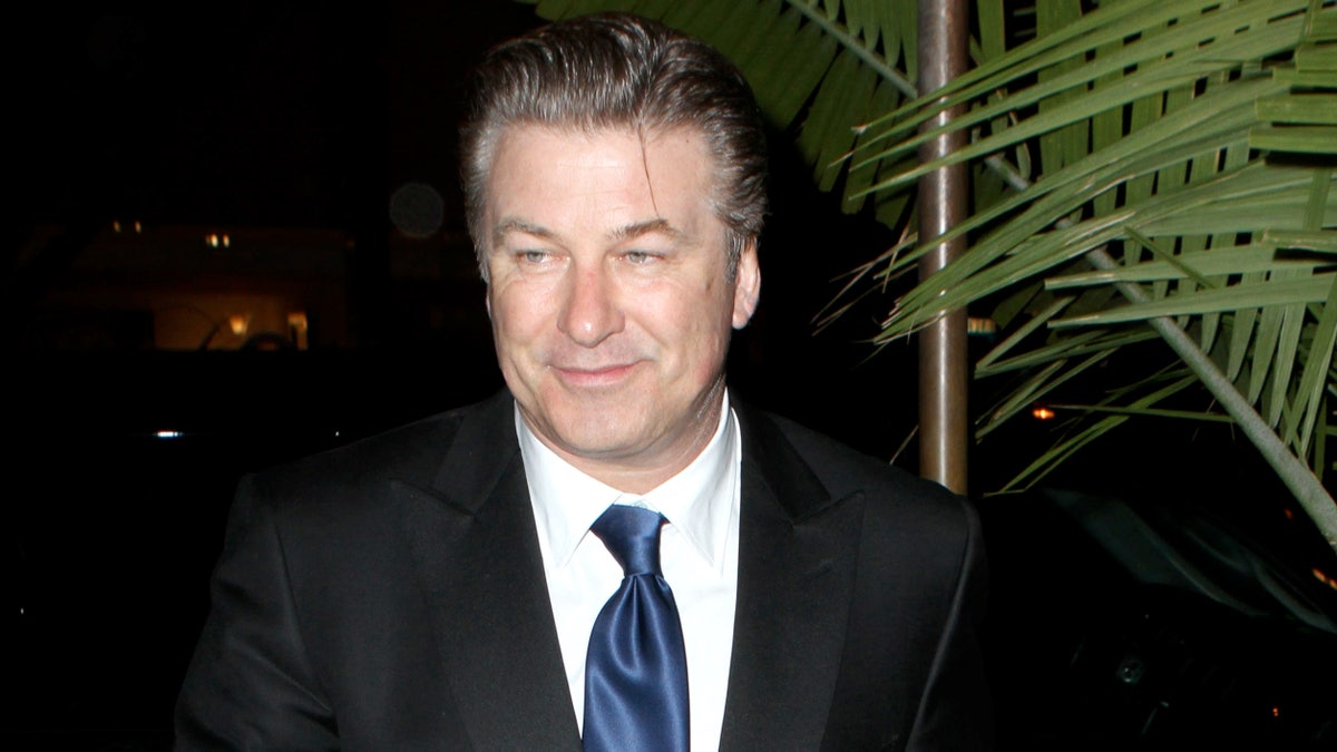 86019dbc-Alec Baldwin, Taylor Swift, Jared Leto, Katy Perry, Mark Wahlber