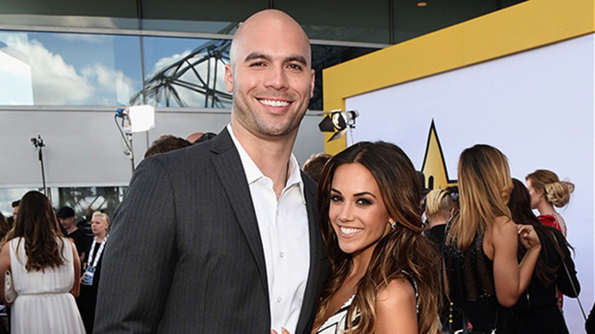 ARLINGTON, TX - APRIL 19:  Professional football player Mike Caussin (L) and actress/singer Jana Kramer attend the 50th Academy Of Country Music Awards at AT&T Stadium on April 19, 2015 in Arlington, Texas.  (Photo by Michael Buckner/ACM2015/Getty Images for dcp)
