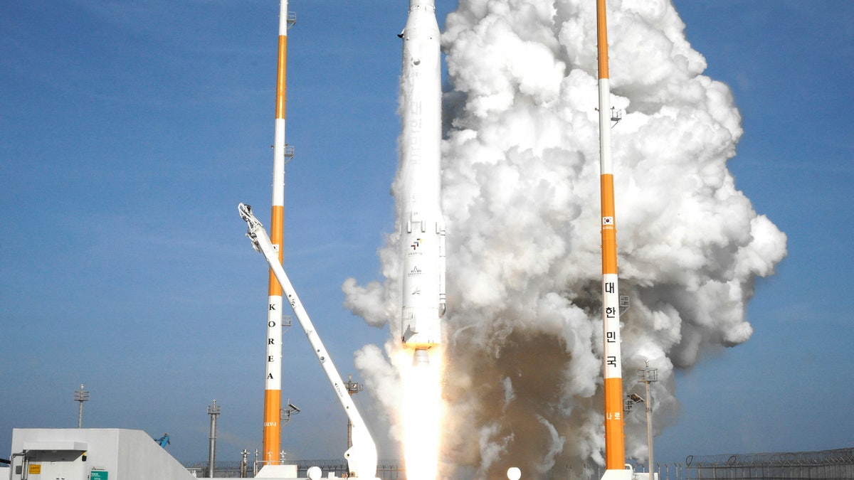 APTOPIX South Korea Rocket Launch