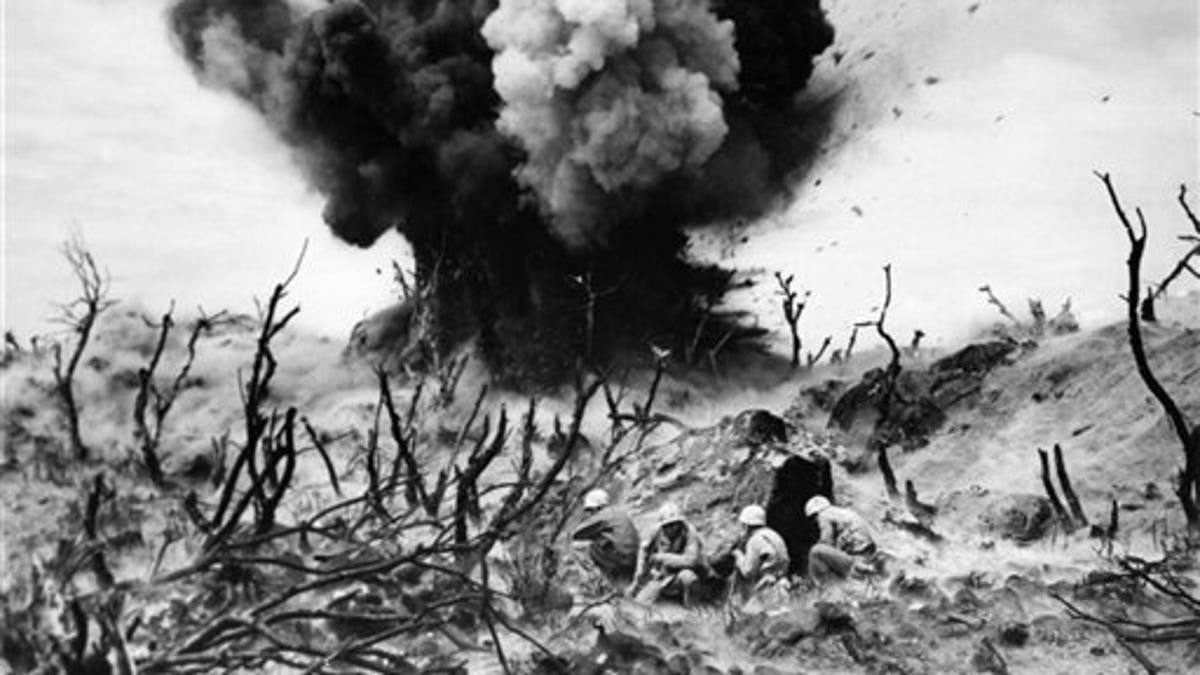 93b02b8b-WWII Iwo Jima 1945