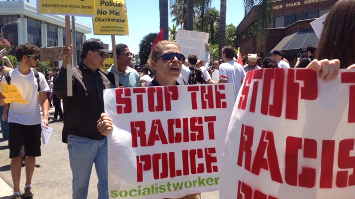 faaf8642-Anaheim Police Shootings-Protests