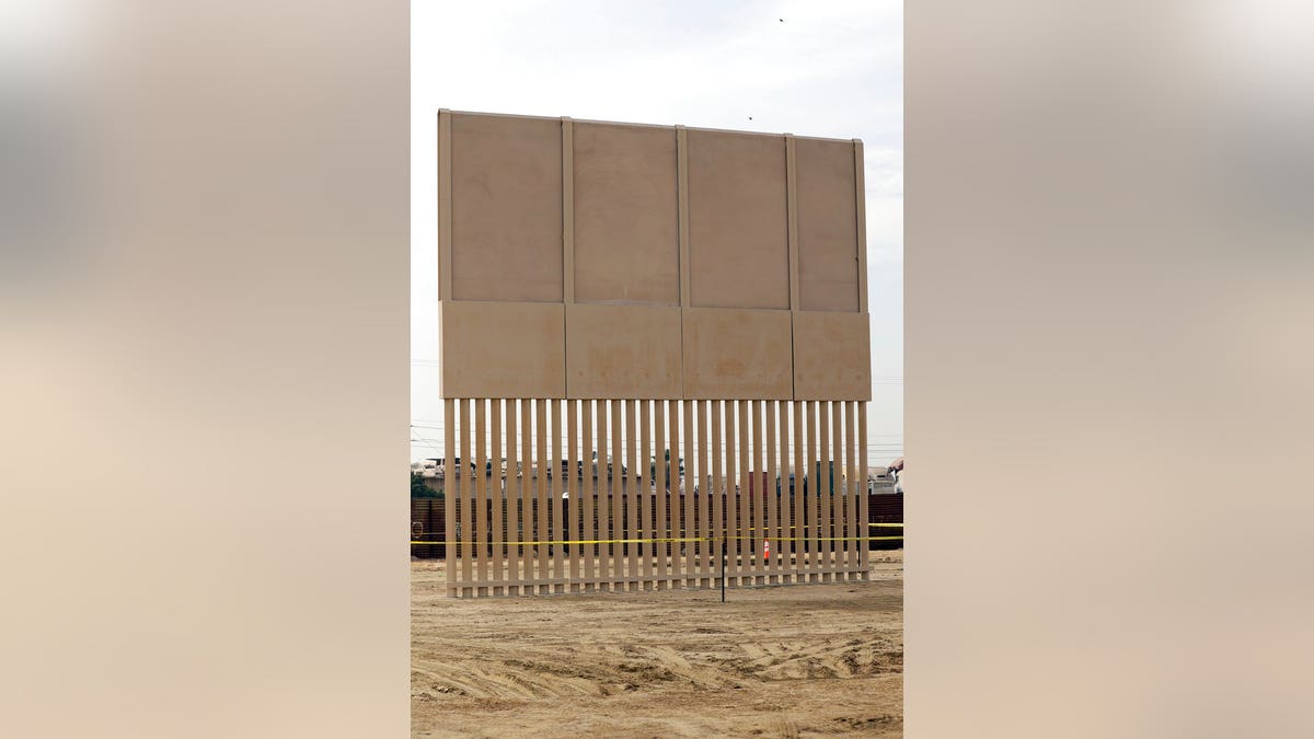 border wall prototypes 264