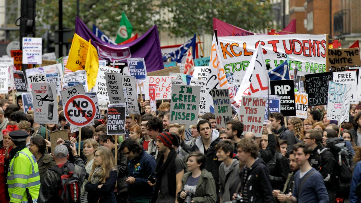 APTOPIX Britain Students Protest