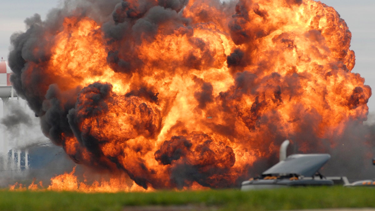 APTOPIX Crash WV Air Show