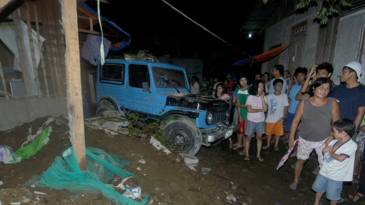 APTOPIX Philippines Earthquake