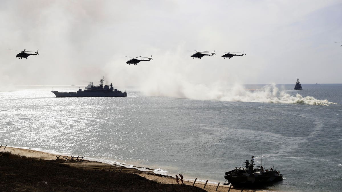 APTOPIX Russia Military Drills