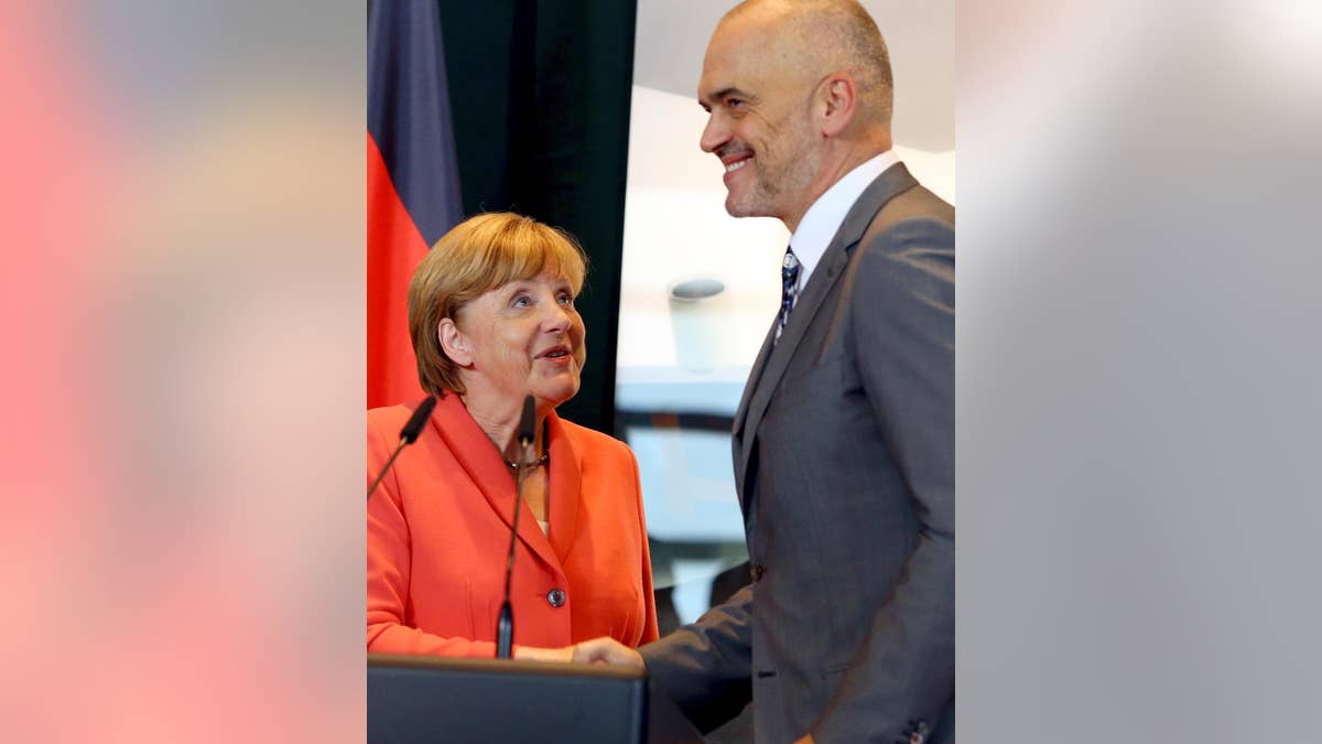 Mengapa kunjungan Angela Merkel ke Balkan penting?