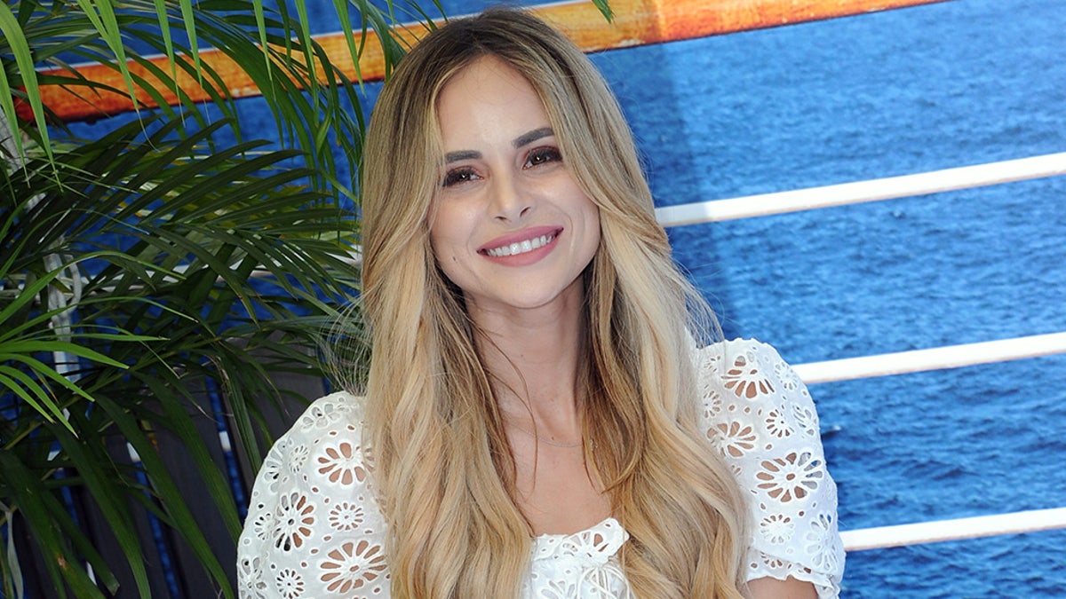 WESTWOOD, CA - JUNE 30:  Personality Amanda Stanton arrives for Columbia Pictures And Sony Pictures Animation's World Premiere Of 