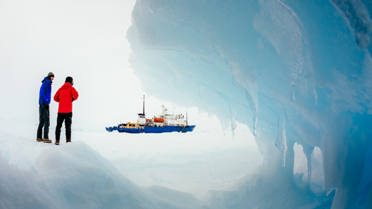 80e4c7c7-Antarctica Icebound Ship