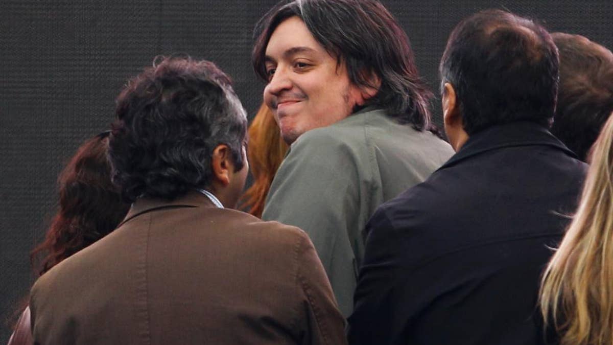 Putra Presiden Argentina Mengatakan Laporan Berita yang Mengklaim Dia Memiliki Rekening Bank AS Adalah Palsu