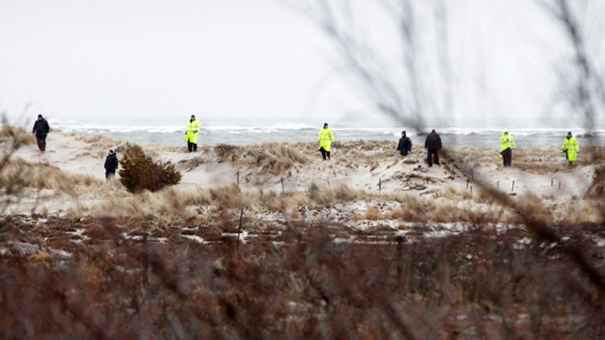 d79ccaad-Beach Human Remains