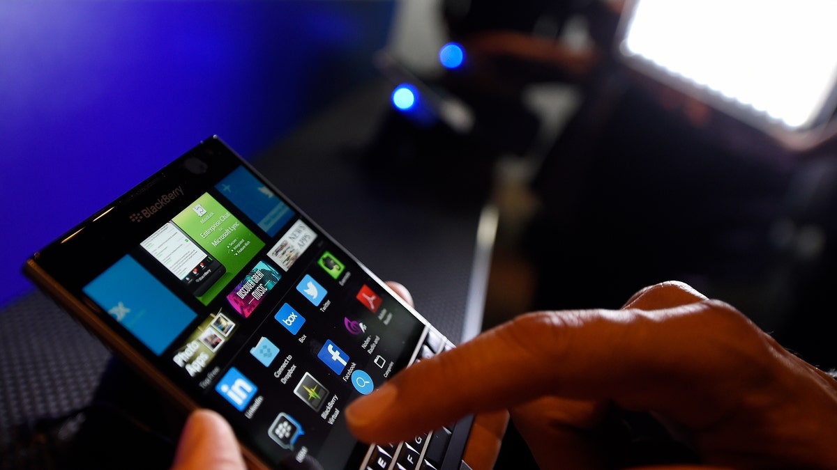 BlackBerry celebrates Black Friday by taking $200 off the