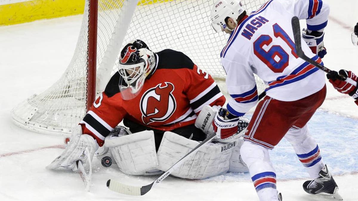 Devils' Brodeur Has a New Game Face - The New York Times