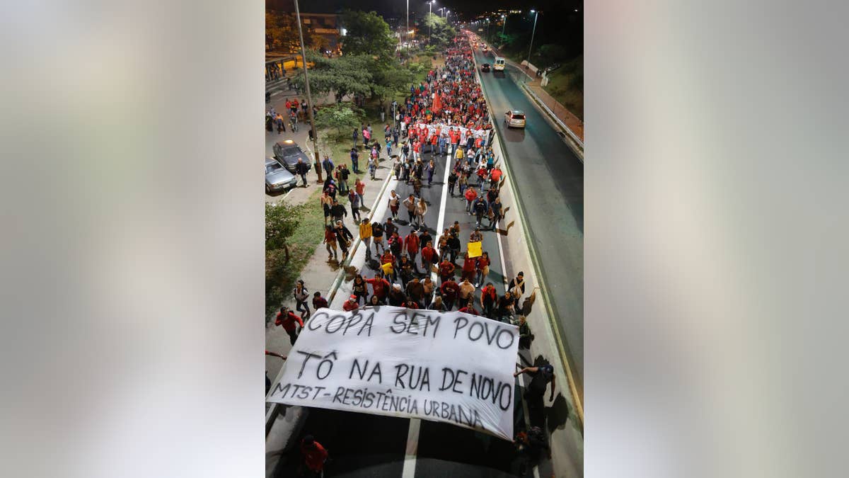 Metro, kereta api terkena mogok di Sao Paulo Brazil 1 minggu sebelum pembukaan Piala Dunia