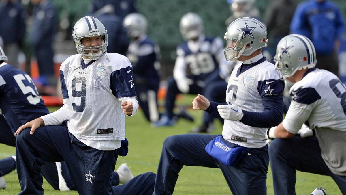 Tony Romo Practices Again; Expected To Start For Cowboys In Week