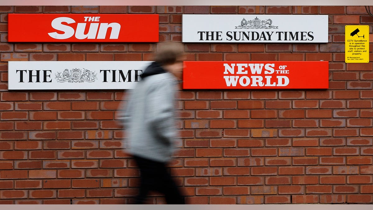 85bc1eed-Britain Phone Hacking