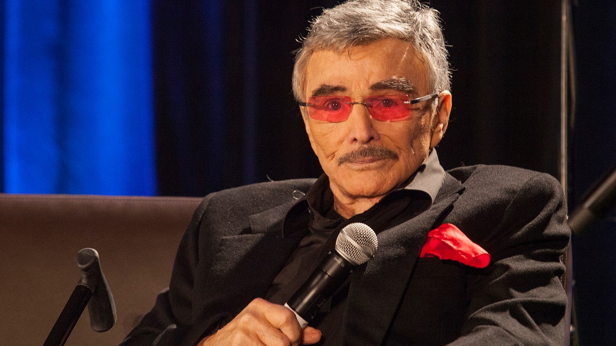 FILE - In this Aug. 22, 2015 file photo, Burt Reynolds appears at the Wizard World Chicago Comic-Con in Chicago. Reynolds, who starred in films including 