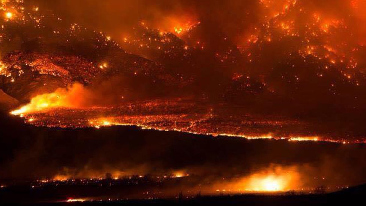 3c68f8f2-APTOPIX California Wildfire