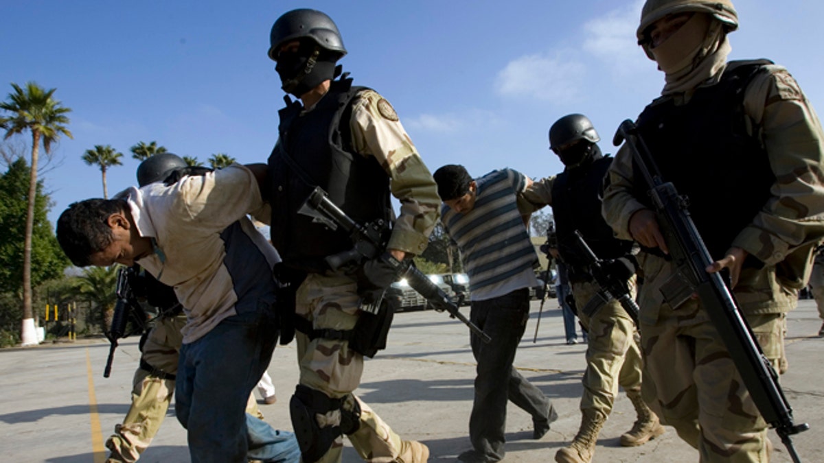 Us Trains Mexico To Hunt Down Cartels Like Al Qaida Insurgents Fox News Us Trains Mexico To Hunt Down Cartels Like Al Qaida Insurgents Fox News