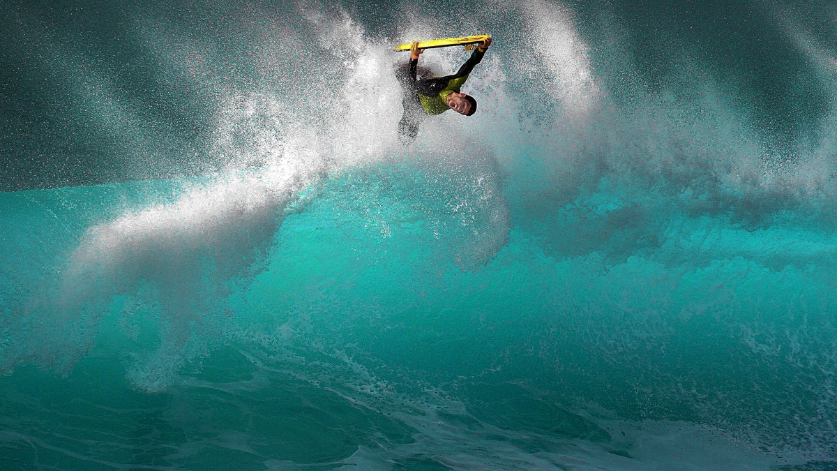 CORRECTION Hawaii Daily Life Surfing