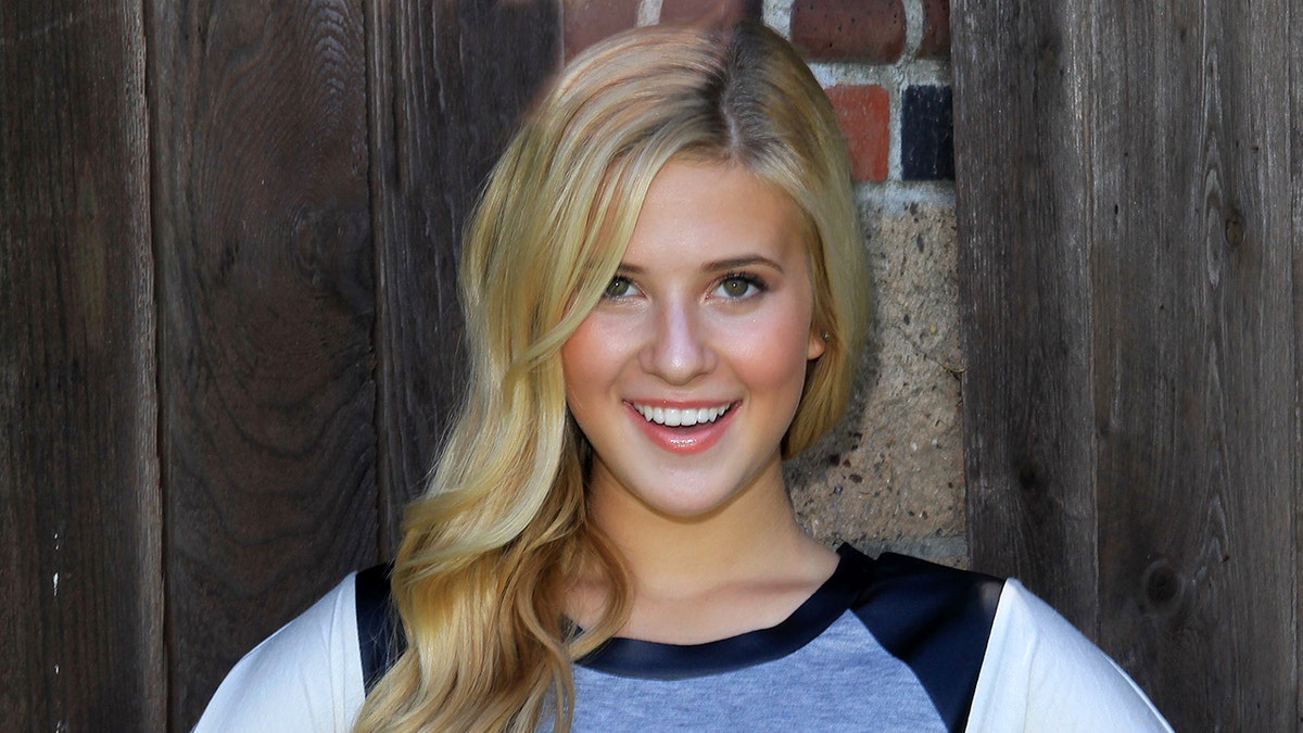 Caroline Sunshine.