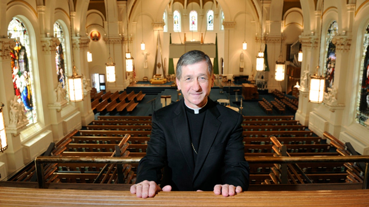 2016f709-Chicago Archbishop