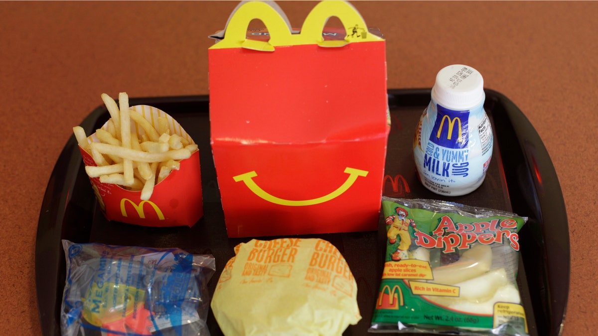 04089833-Chile No Happy Meals