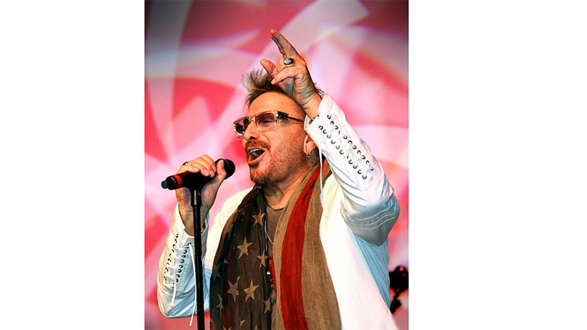 Chuck Negron 3