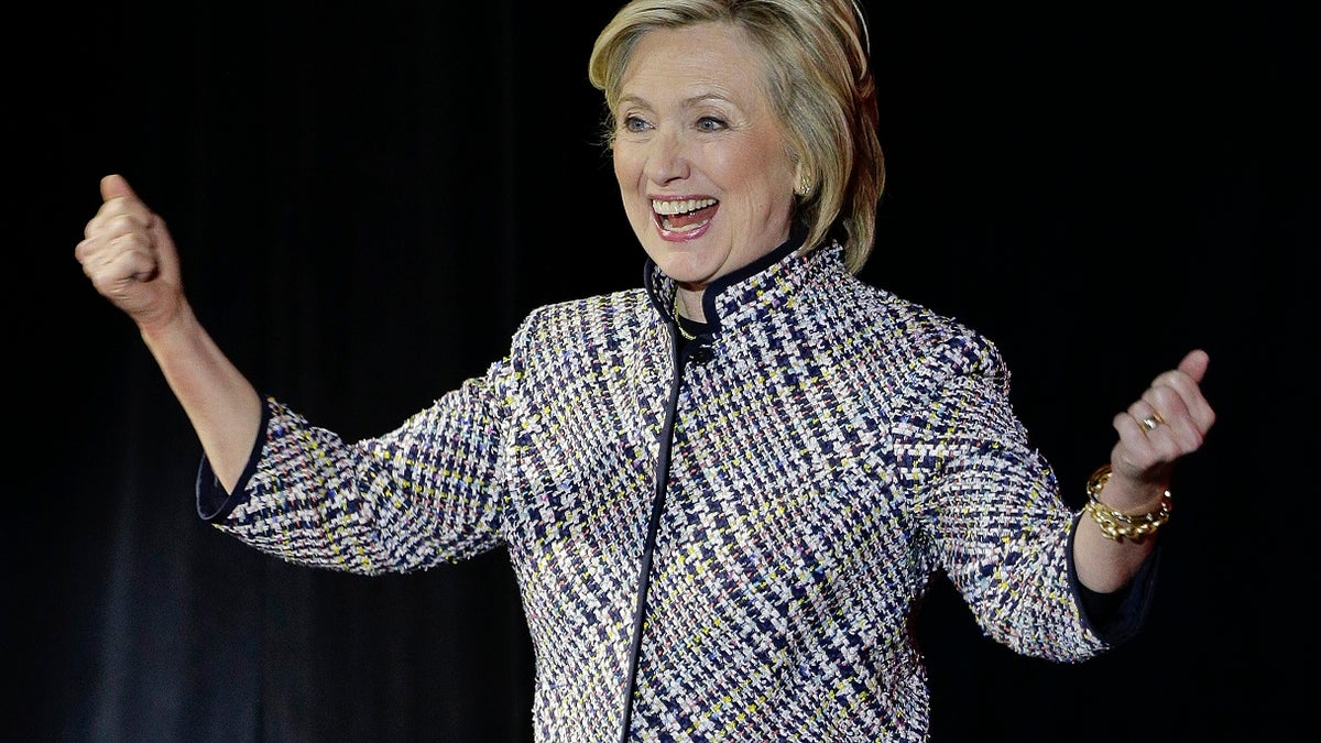 64782368-DEM 2016-Clinton