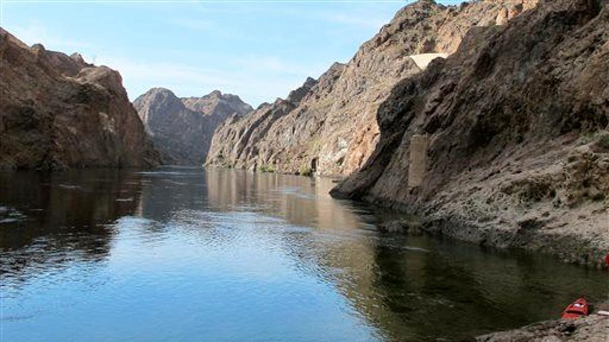 Travel-Trip-Kayaking Near Vegas