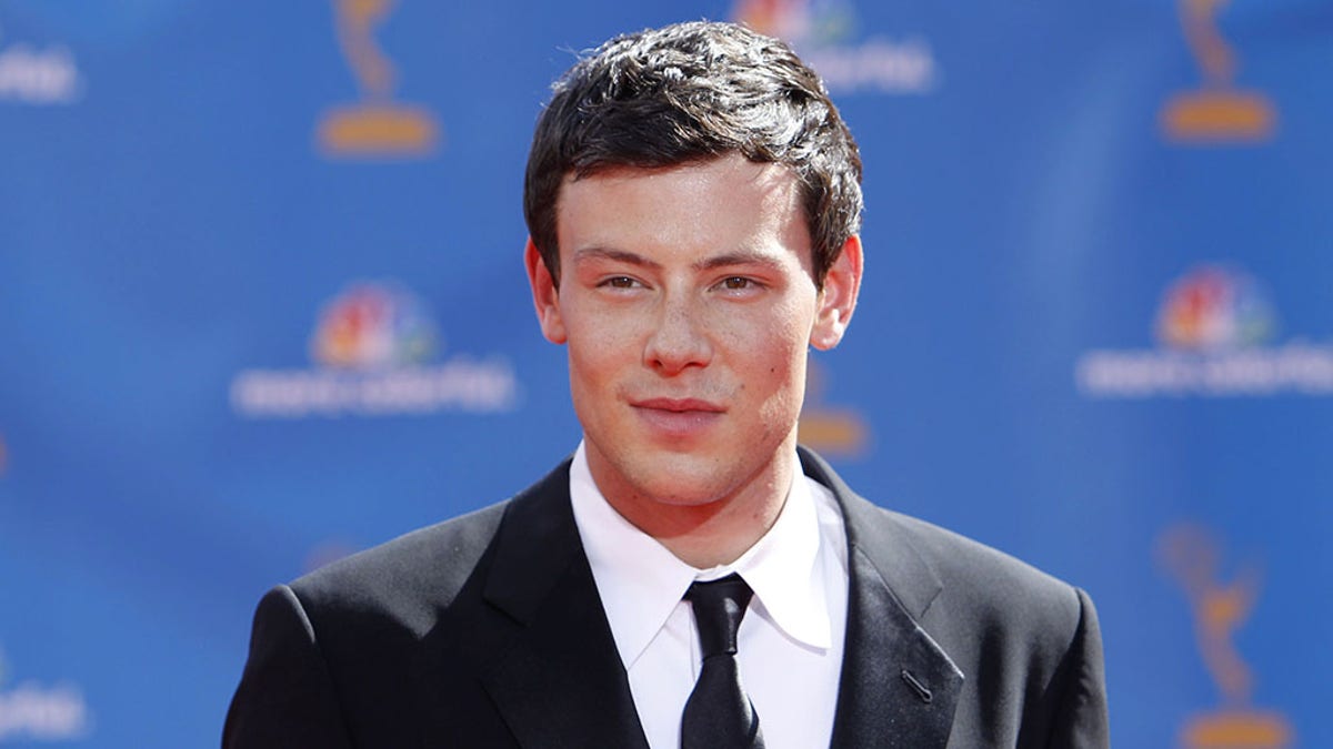 Actor Cory Monteith, from the comedy series 'Glee,' arrives at the 62nd annual Primetime Emmy Awards in Los Angeles, California, August 29, 2010.   REUTERS/Mario Anzuoni   (UNITED STATES - Tags: ENTERTAINMENT)(EMMYS/ARRIVALS) - GM1E68U0KAG01