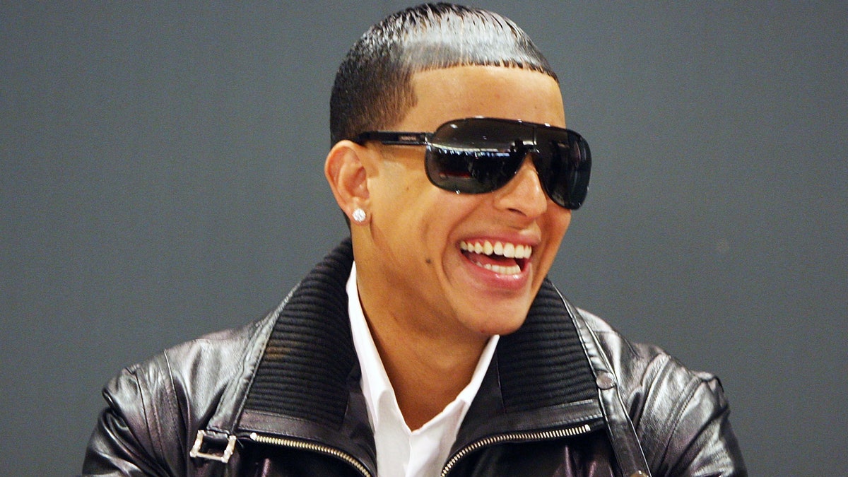 Singer Daddy Yankee Denies Published Reports That He's Gay