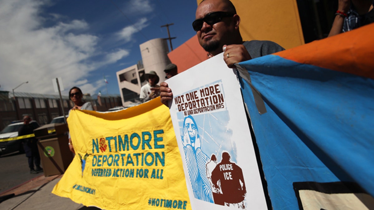 482205975JM006_BISHOPS_HOLD