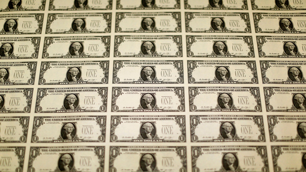 4590771d-USA-CURRENCY