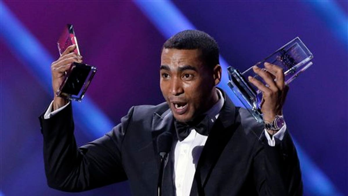 DON OMAR ARREST