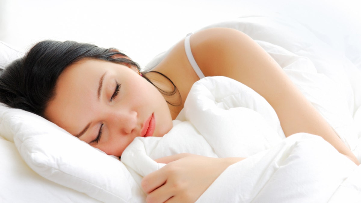 Chiropractor explains the best sleeping position for a better nights rest!