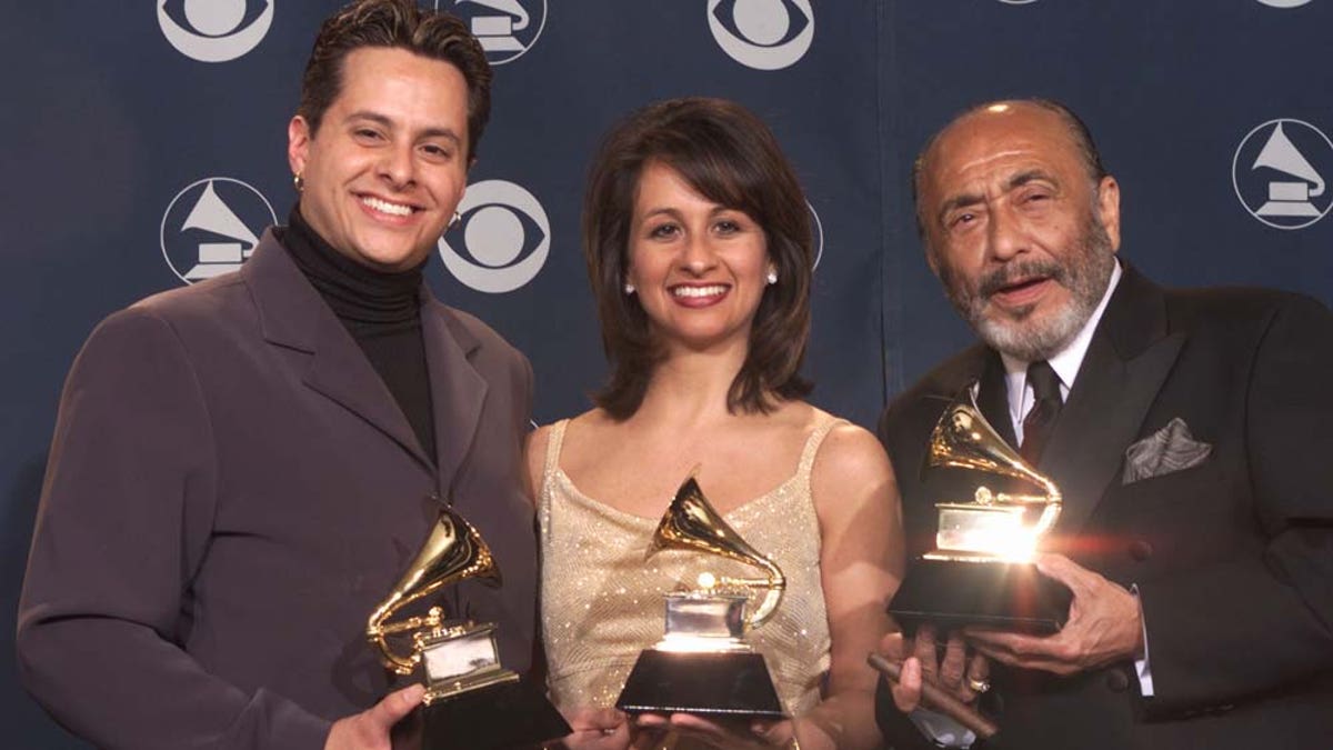 grammyw_619.jpg