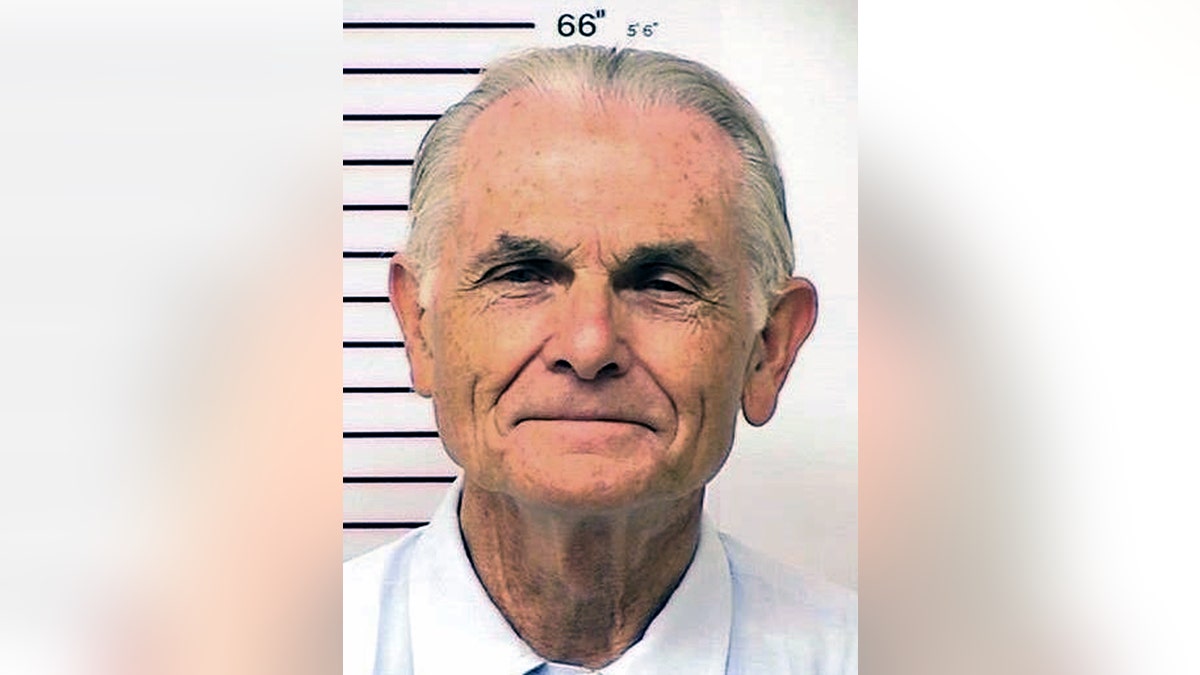 FORMER MANSON FOLLOWER