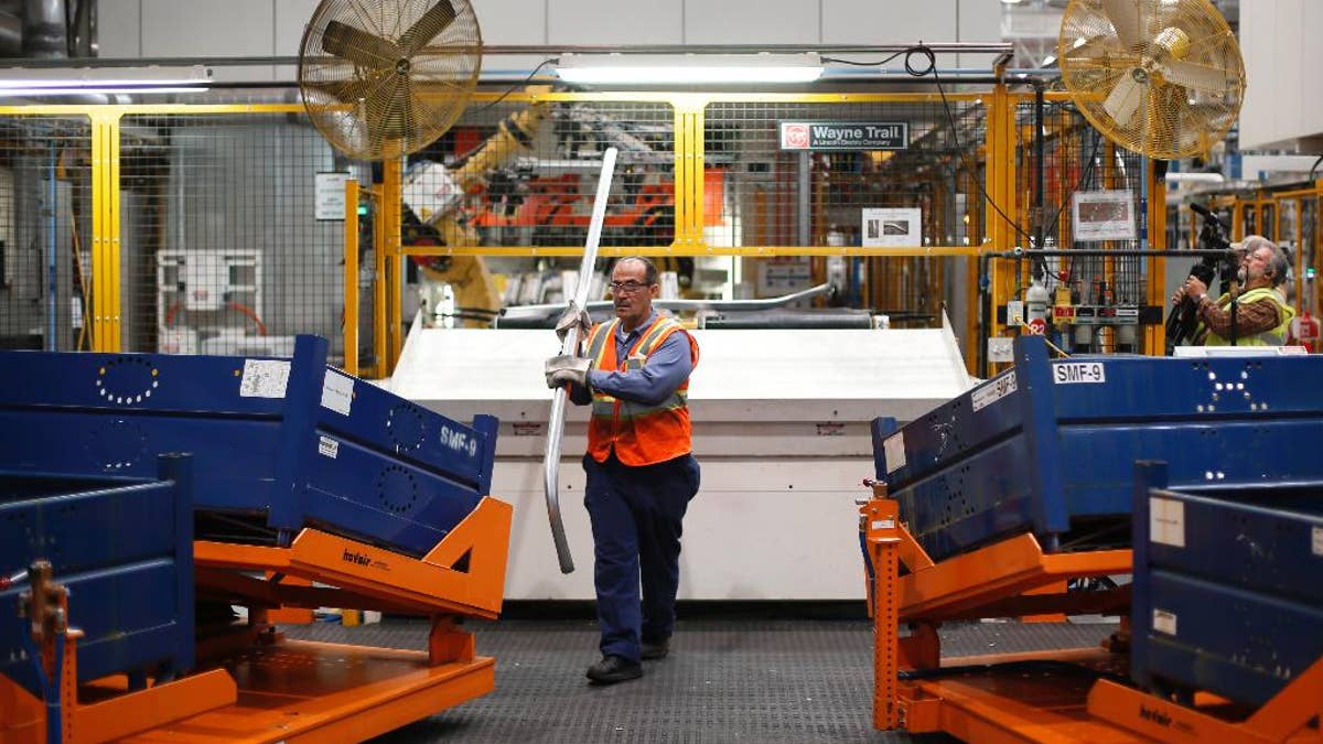 Pesanan pabrik AS turun 0,7 persen pada bulan Oktober dengan kategori investasi bisnis utama turun