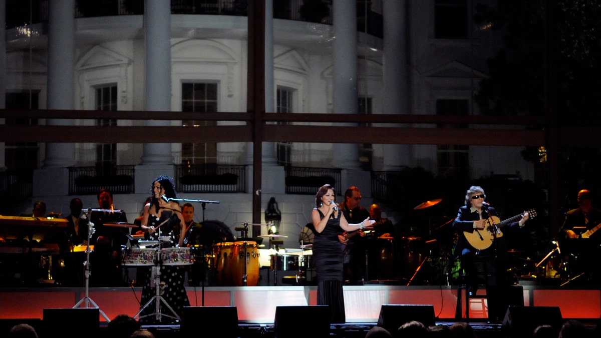 Gloria Estefan y Ricky Martin se presentan en la Gala de Música Latina de la Casa Blanca